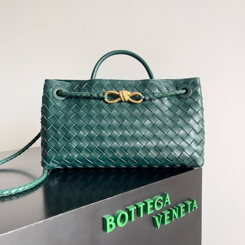 Bottega Veneta Andiamo Small East/West Bag in Green Intrecciato Lambskin